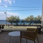 Ariadimare 招待所 4*