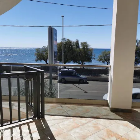 Ariadimare 4*