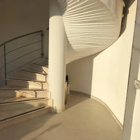 Ariadimare 招待所