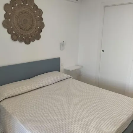 Pensionat Ariadimare Torre Ovo