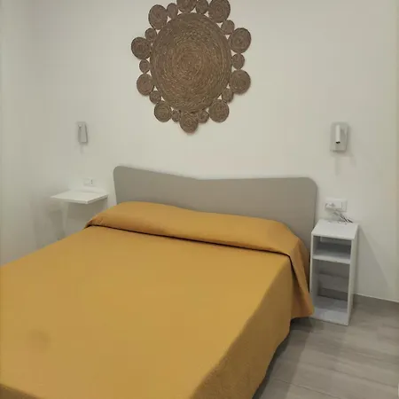 Ariadimare Pensionat Torre Ovo