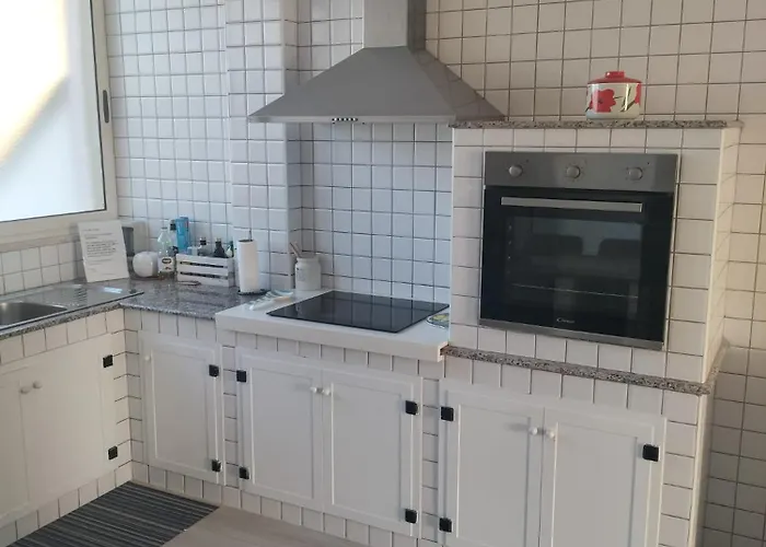 招待所 Ariadimare 3*